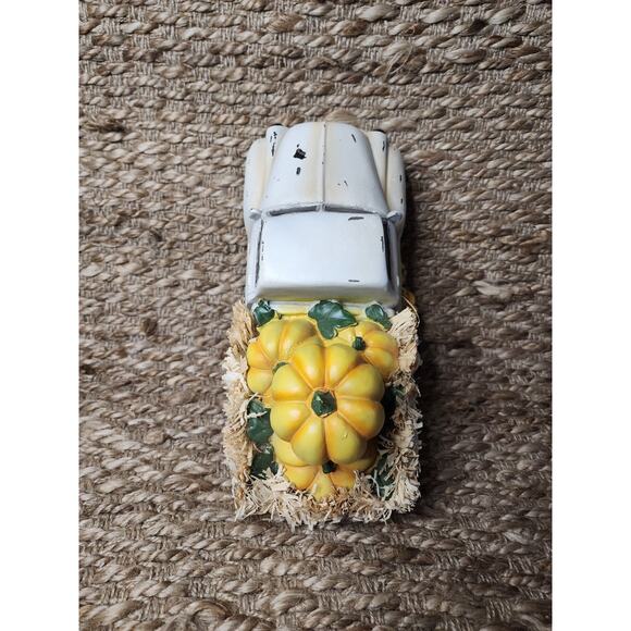 Northlight Distressed Truck With Pumpkins Hay Thanksgiving Fall Table Top Decor - Picture 5 of 10